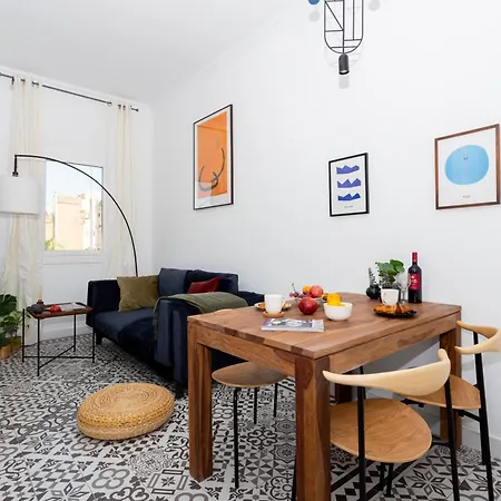 Apartment Modern Stylish & *