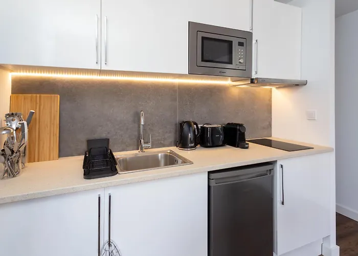 公寓 Modern Stylish & *