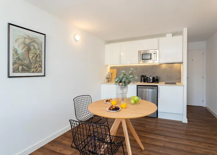 Modern Stylish & 巴塞罗那