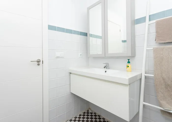 公寓 Modern Stylish & *